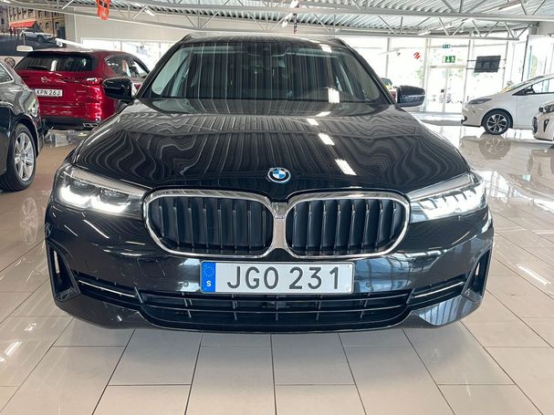 BMW 530 Touring 216 kW image number 3