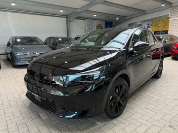 Car image 28