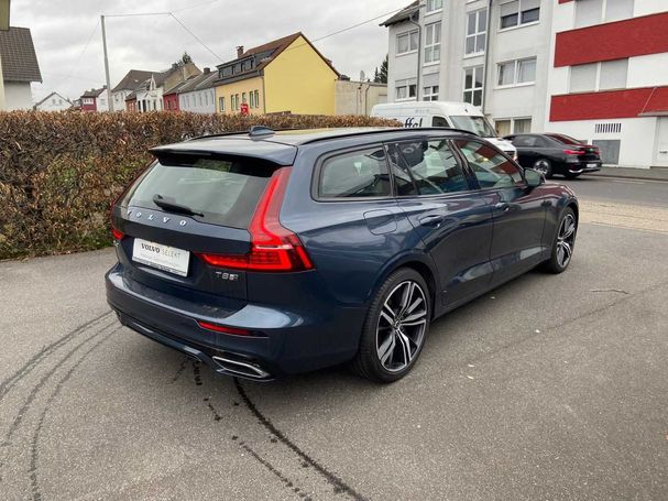 Volvo V60 T8 R Design AWD 288 kW image number 8