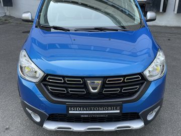 Car image 47