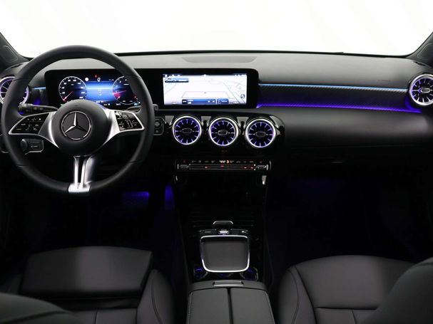 Mercedes-Benz A 180 100 kW image number 8