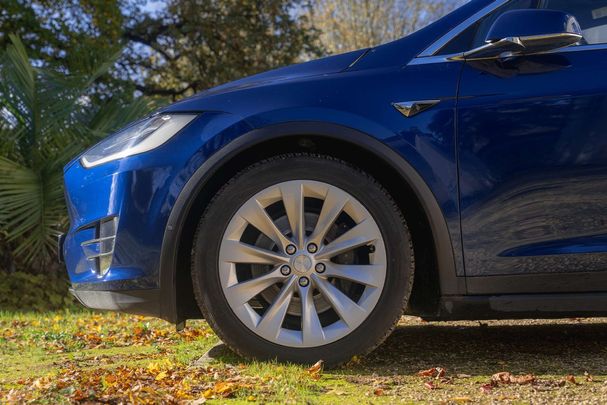 Tesla Model X Long Range AWD 413 kW image number 11