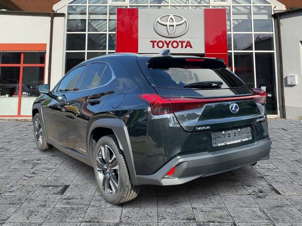 Lexus UX 250h 131 kW image number 5