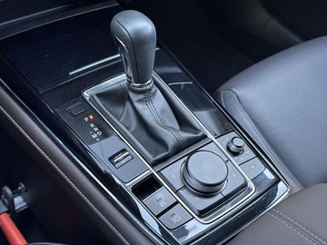 Car image 35