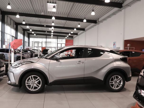 Toyota C-HR 1.8 Hybrid 90 kW image number 4