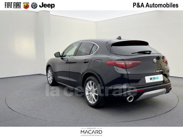 Alfa Romeo Stelvio 2.2 Diesel AT8 140 kW image number 4