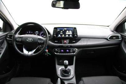 Car image 21