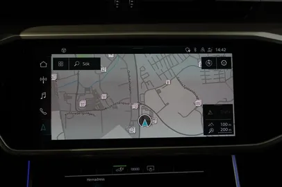 Car image 23