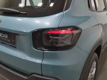 Car image 36