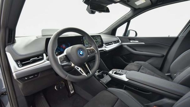 BMW 225e Active Tourer xDrive 165 kW image number 2