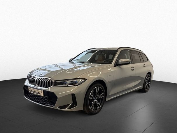 BMW 330e Touring M Sport 215 kW image number 1