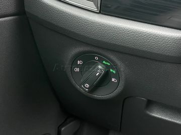 Car image 45