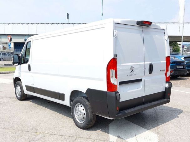 Peugeot Boxer HDi 333 103 kW image number 3