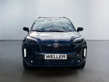 Car image 3