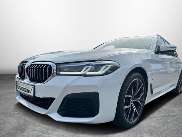 BMW 530i Touring xDrive 185 kW image number 1