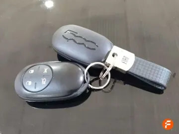 Car image 27