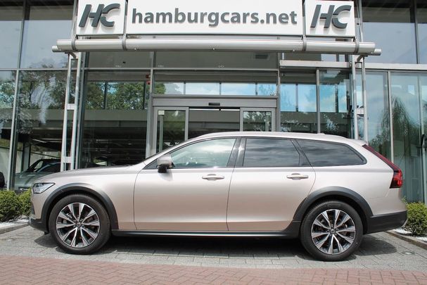 Volvo V90 Cross Country AWD B4 145 kW image number 18