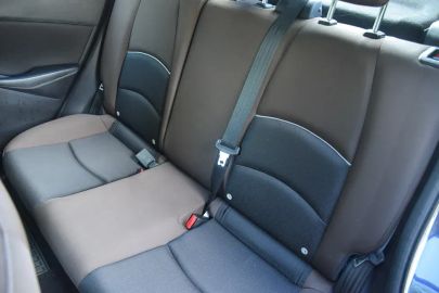 Car image 37