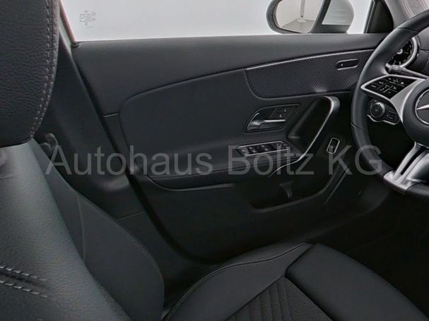 Mercedes-Benz A 200 120 kW image number 2