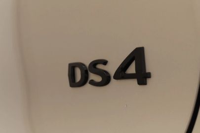 Car image 46
