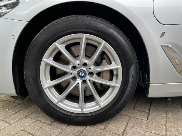 BMW 530 e 185 kW image number 12