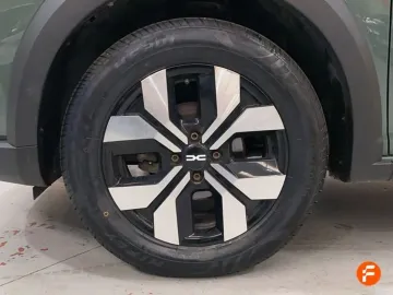 Car image 31