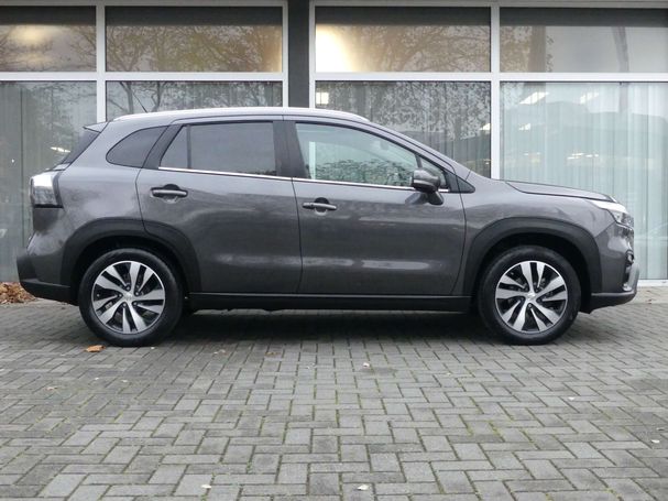 Suzuki SX4 S-Cross 1.4 Boosterjet Hybrid 95 kW image number 4