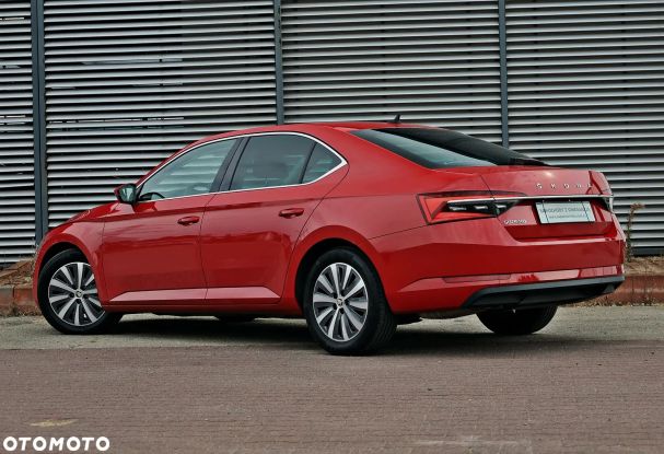 Skoda Superb 2.0 TDI DSG Style 140 kW image number 8