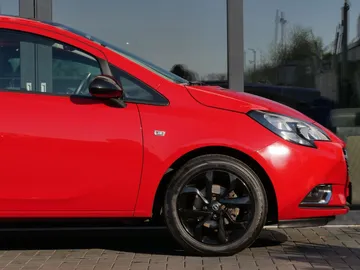 Car image 27