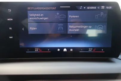 Car image 28