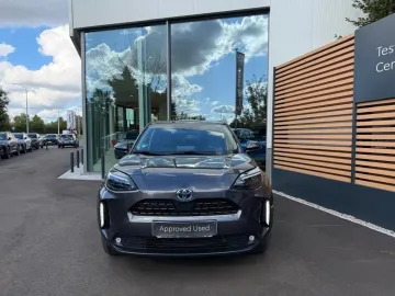 Car image 3