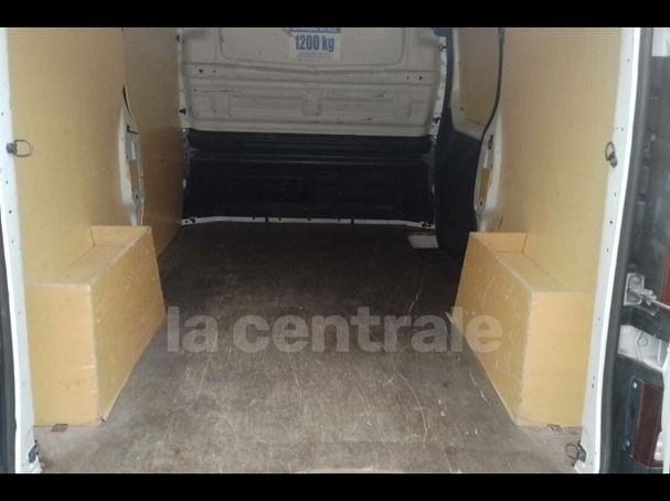 Renault Trafic DCi 120 L2H1 88 kW image number 11