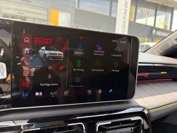 Car image 25