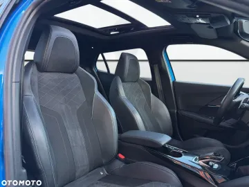 Car image 38