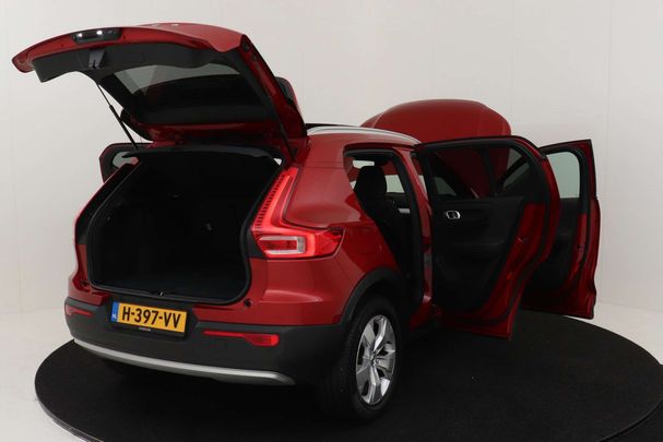 Volvo XC40 T3 Momentum Pro 120 kW image number 18