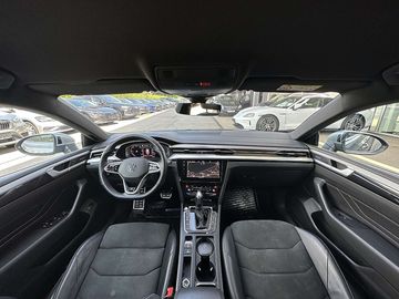 Car image 40