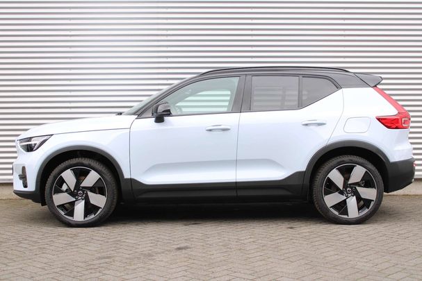 Volvo XC40 Single Motor Extended Range Plus 185 kW image number 7