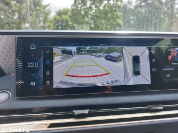Car image 38