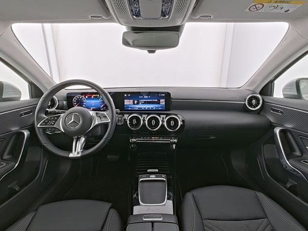 Mercedes-Benz A 180 100 kW image number 6