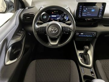 Car image 10