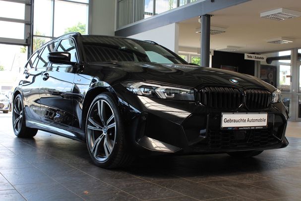 BMW 320d Touring M Sport 140 kW image number 2