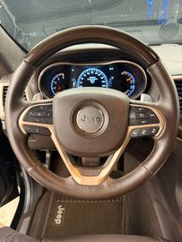Car image 45