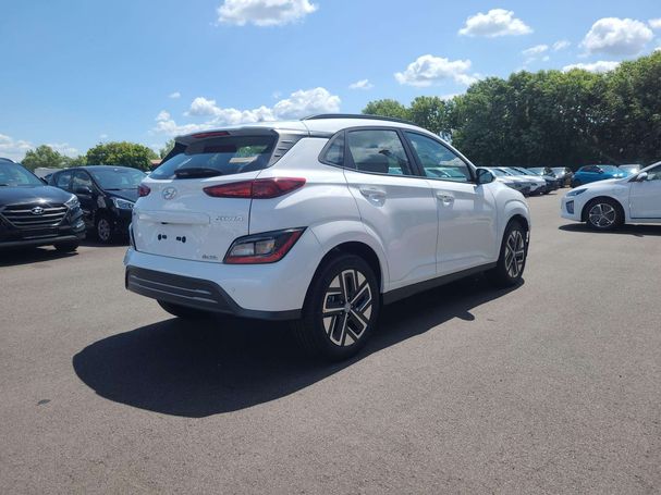 Hyundai Kona Elektro Select 150 kW image number 3