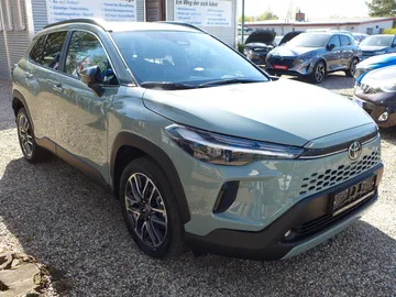 Car image 2