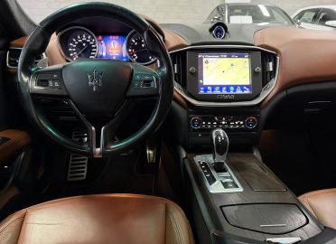 Car image 27