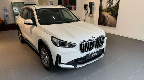 BMW X1 sDrive18i 100 kW image number 2