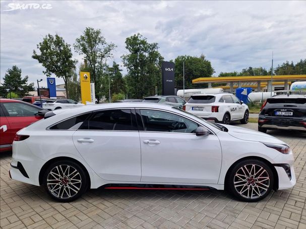 Kia ProCeed GT 150 kW image number 4