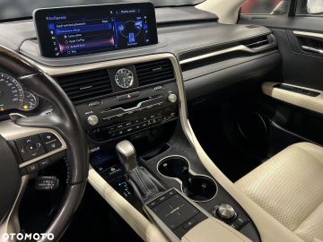 Car image 29