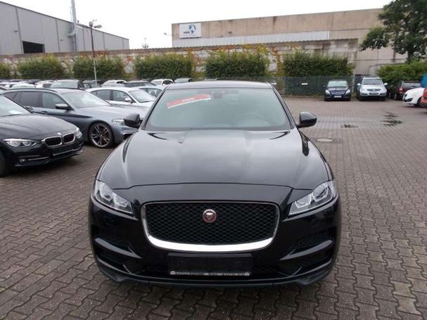 Jaguar F-Pace 132 kW image number 3