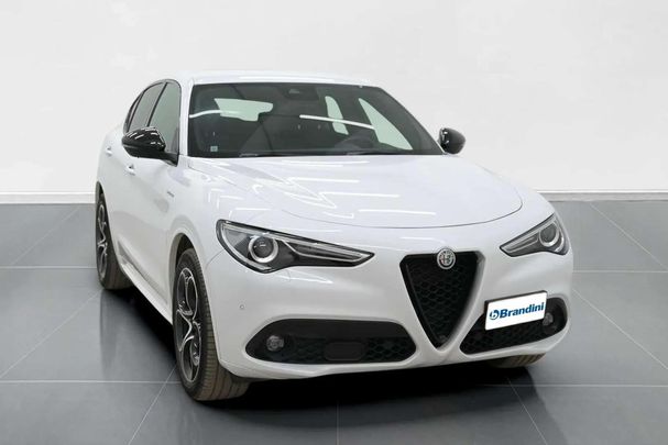 Alfa Romeo Stelvio 2.2 154 kW image number 2